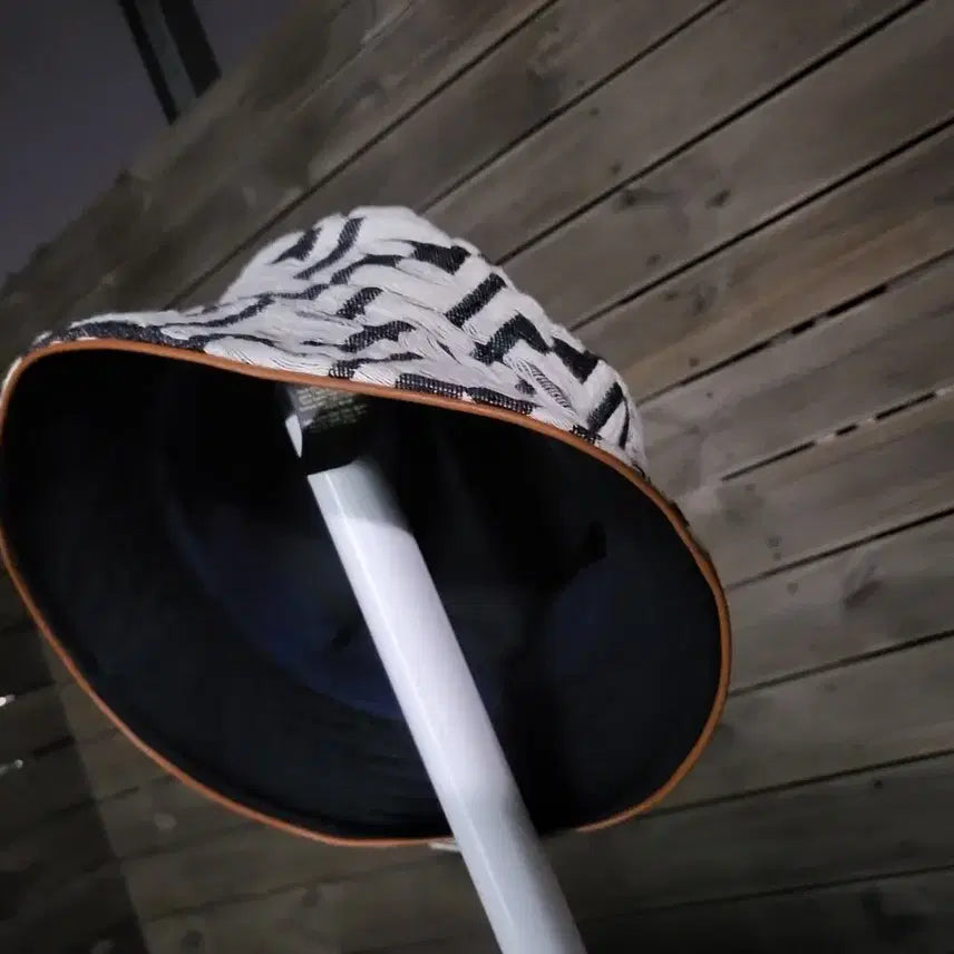 [BUNJANG] Fendi Logo Bucket Hat / (정품)남녀공용 펜디  로고 버킷햇 모자 F