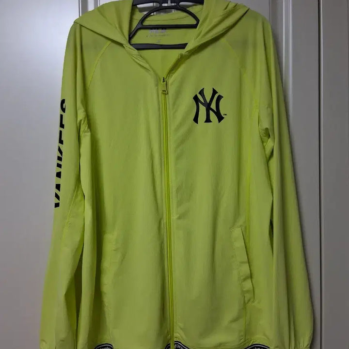 [SOLD OUT] MLB 남성져지집업점퍼 105 봄여름