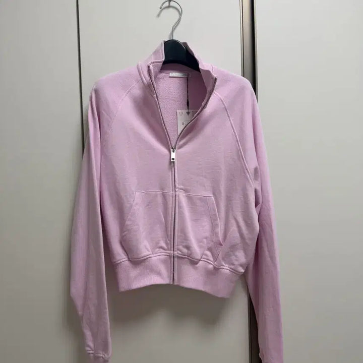 [SOLD OUT] [택있는새제품] 핏 색감 이쁨 정가 45,900원 자라 지퍼 스웻셔츠 s