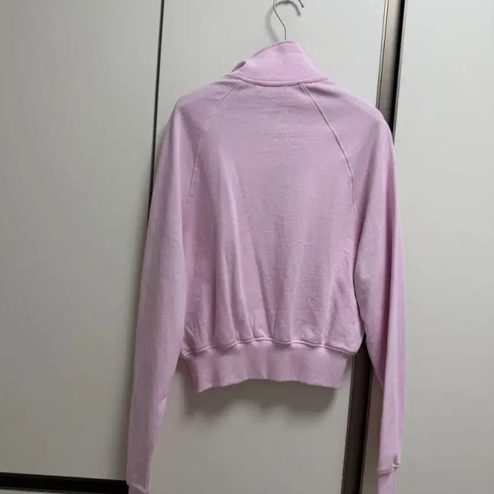 [SOLD OUT] [택있는새제품] 핏 색감 이쁨 정가 45,900원 자라 지퍼 스웻셔츠 s