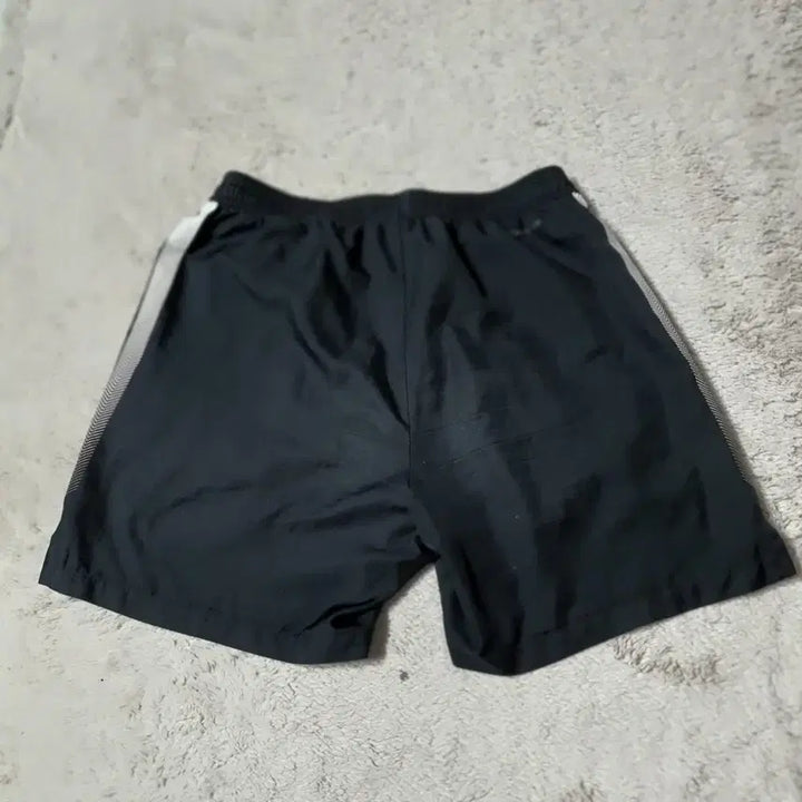[SOLD OUT] 나이키 반바지 L