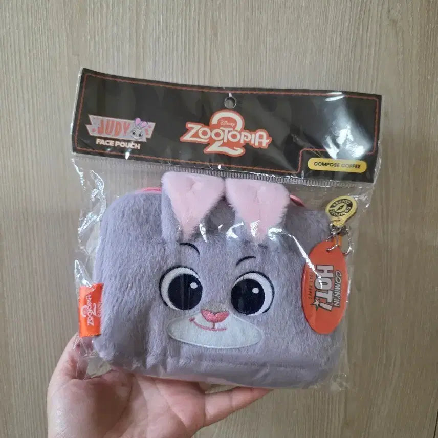 [SOLD OUT] 컴포즈 디즈니 주토피아 파우치 콜라보 주디