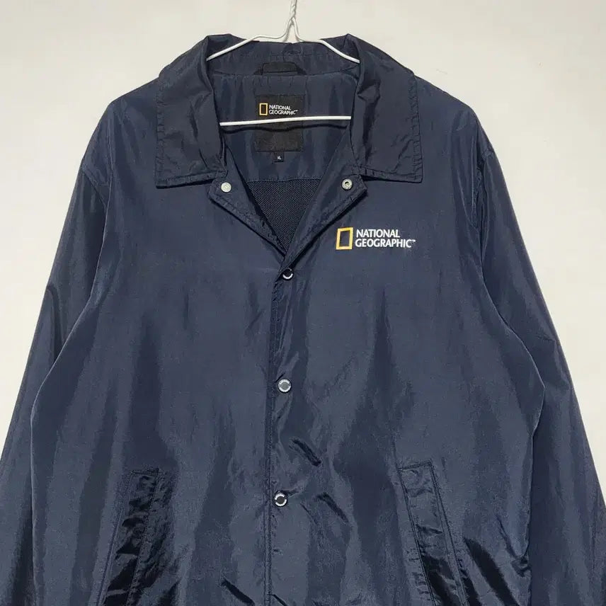 [BUNJANG] National Geographic Windbreaker Coach Jacket (Navy, Size 105) / 쪼리샵 내셔널지오그래픽 바람막이 코치 자켓 105