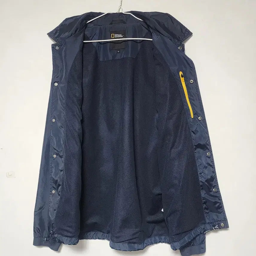 [BUNJANG] National Geographic Windbreaker Coach Jacket (Navy, Size 105) / 쪼리샵 내셔널지오그래픽 바람막이 코치 자켓 105