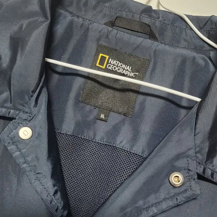 [BUNJANG] National Geographic Windbreaker Coach Jacket (Navy, Size 105) / 쪼리샵 내셔널지오그래픽 바람막이 코치 자켓 105