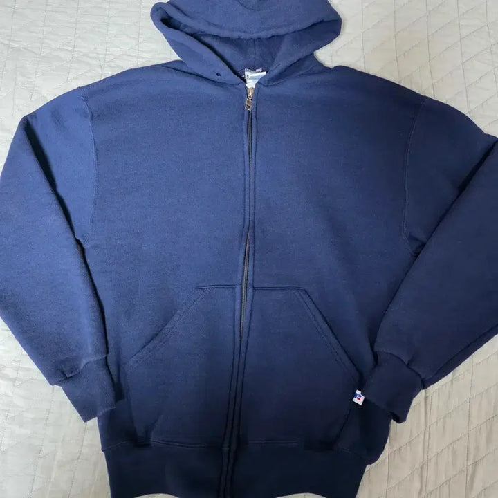 [SOLD OUT] [M] 90s 러셀 애슬레틱 후드집업 네이비 ver. 나이스 컨디션