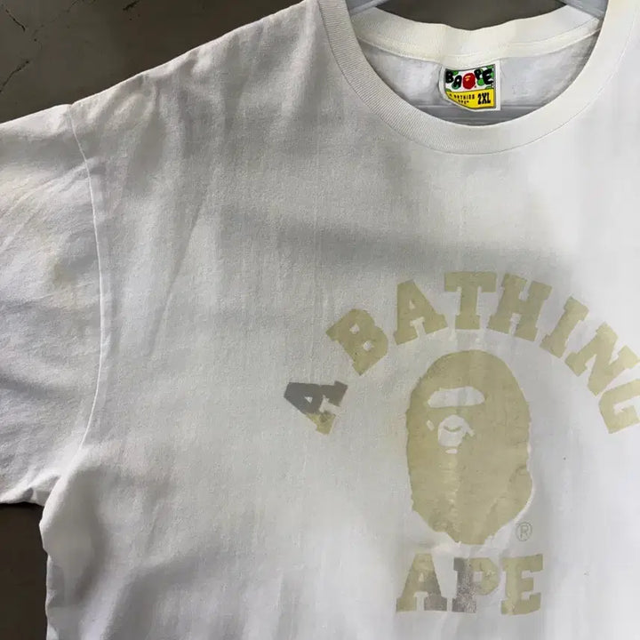 [SOLD OUT] 베이프 빅 사루 오버핏 반팔티 2XL