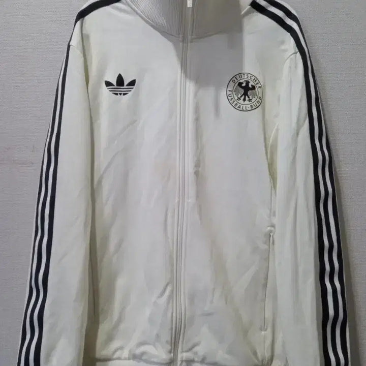 [BUNJANG] Adidas Beckenbauer German White Track Top Jacket (Size 110) / 아디다스 희귀 베켄바우어 독일 흰검 화이트 트랙탑 저지 져지집업 110