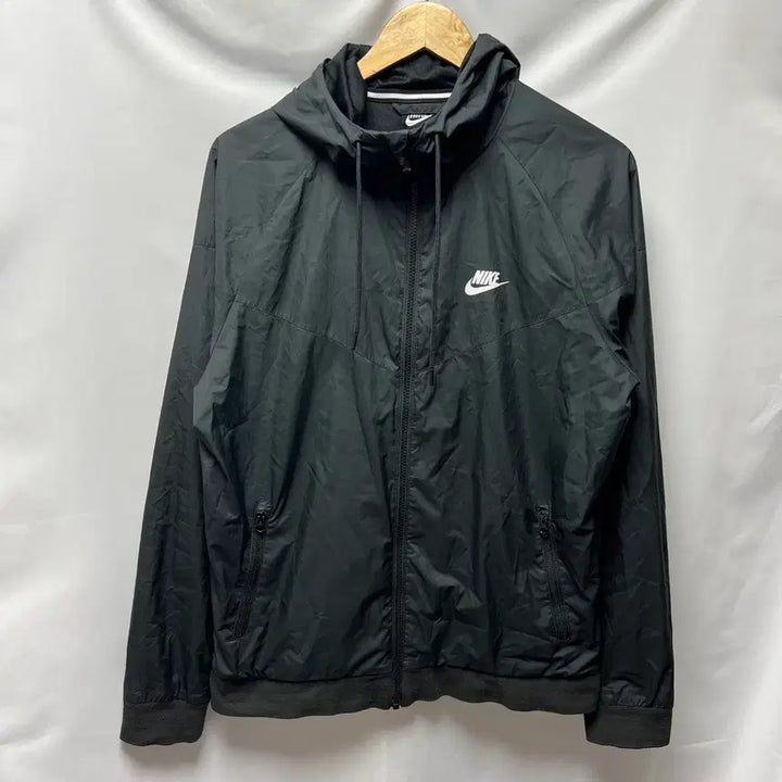 [SOLD OUT] [정품/L] 나이키 윈드러너 블랙 우븐 바람막이