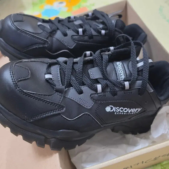 [SOLD OUT] 디스커버리 익스페디션 블랙 운동화 270