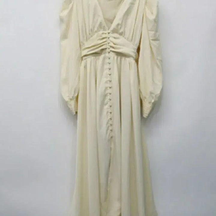 [SOLD OUT] (새옷) 아이보리색 셔링 콩단추 롱원피스 F(44~66)