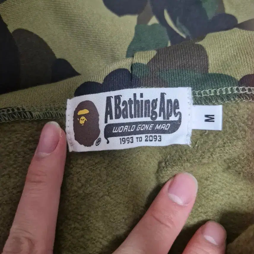 [SOLD OUT] 베이프 후드집업 녹계m 새상품