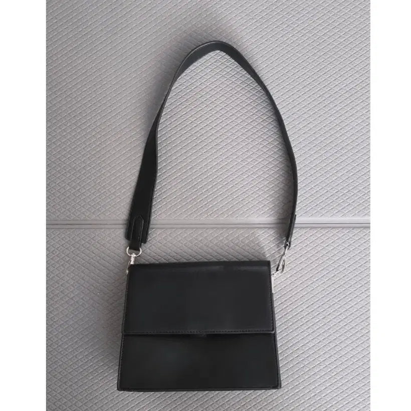 [BUNJANG] Black Mini Shoulder Bag / 블랙 미니 숄더백 가방