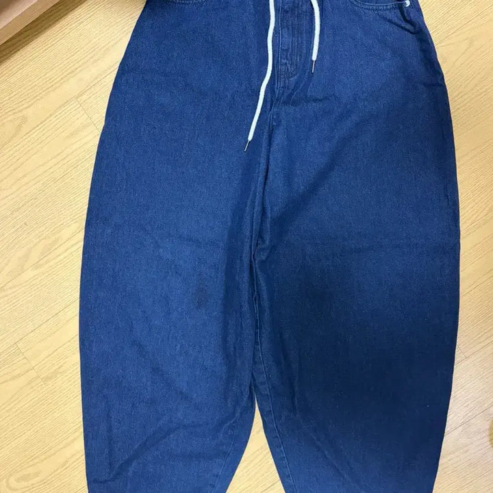 [BUNJANG] Balloon Fit Denim Pants / 벌룬핏 데님 팬츠