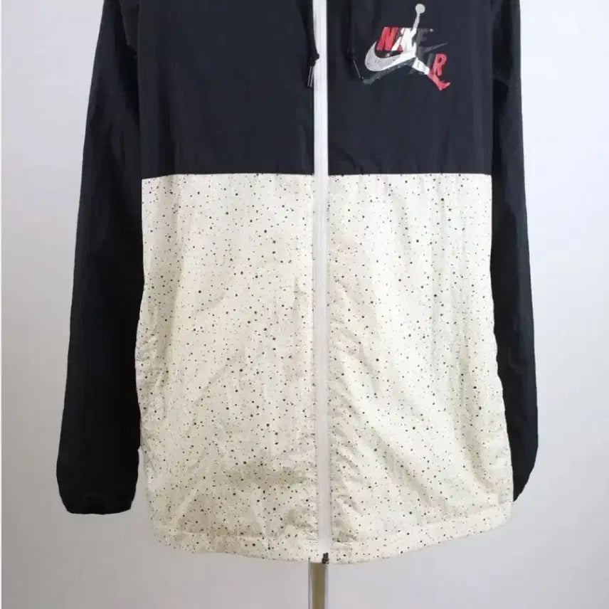 [BUNJANG] Nike Air Jordan Windbreaker XL / 나이키 에어조던 바람막이 XL