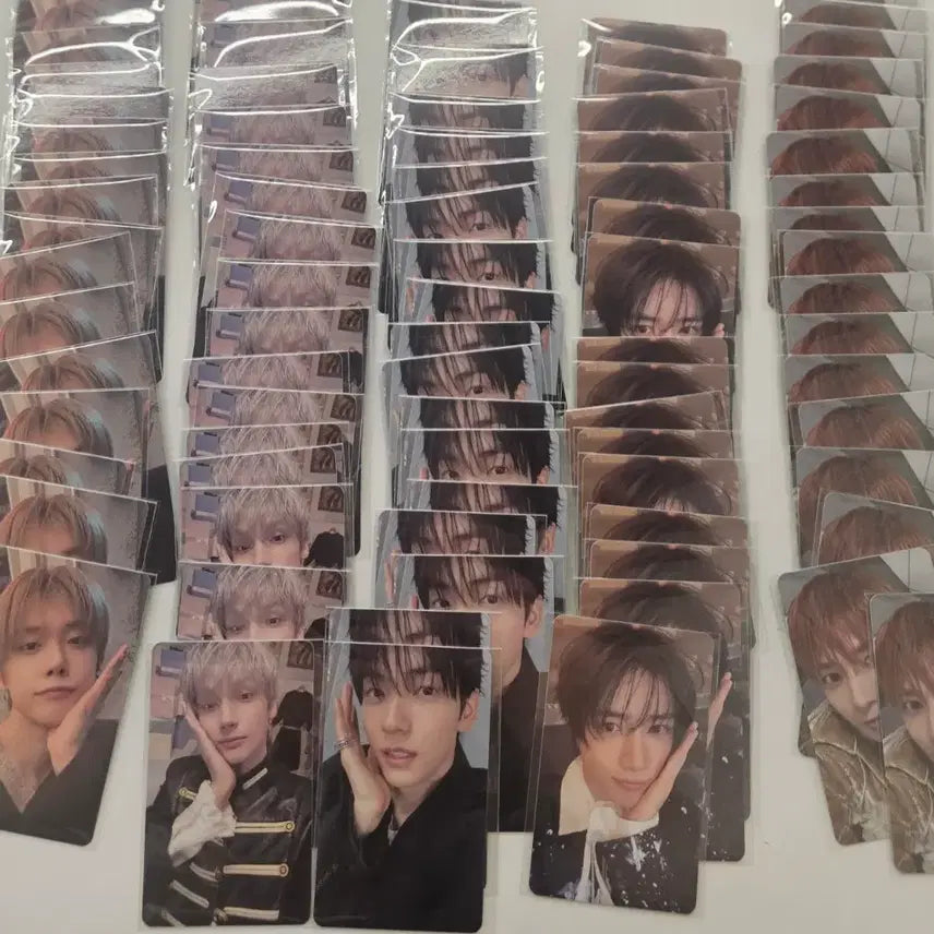 [SOLD OUT] 투바투 가시잠바 에버라인 럭드 포카 세트
