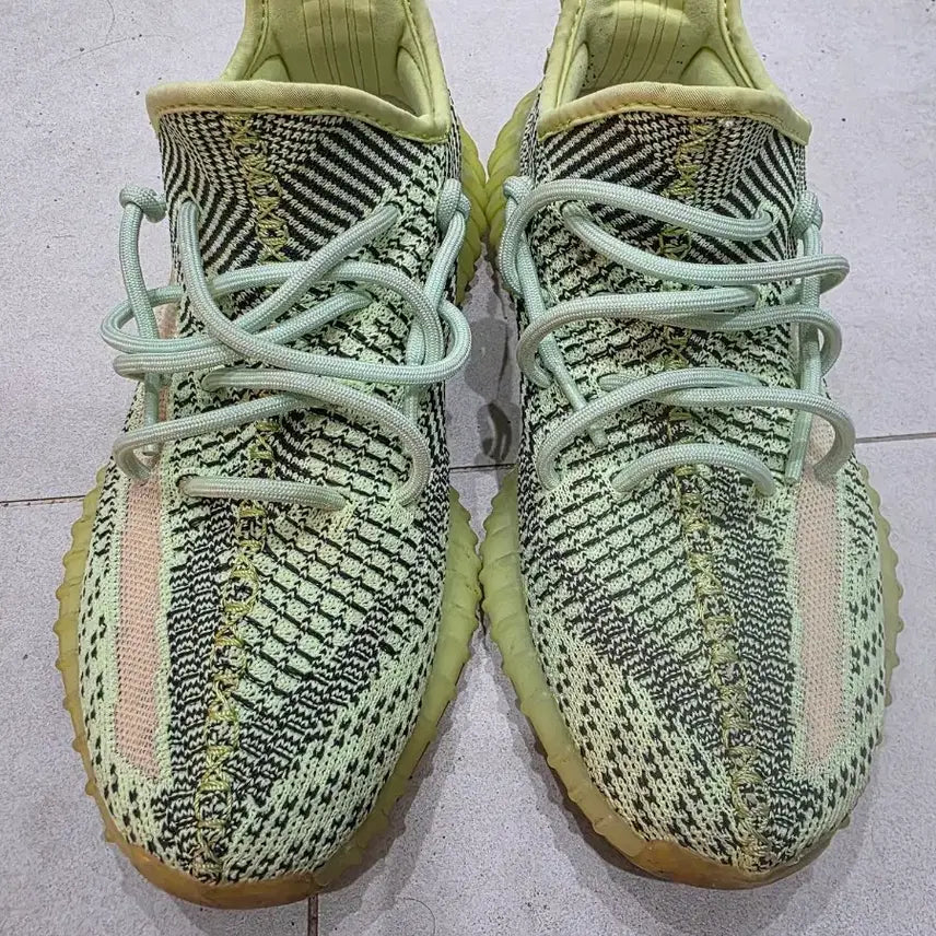 [BUNJANG] Adidas Yeezy Boost 350 Israfil Sneakers / 이지부스트 350 이즈릴 255