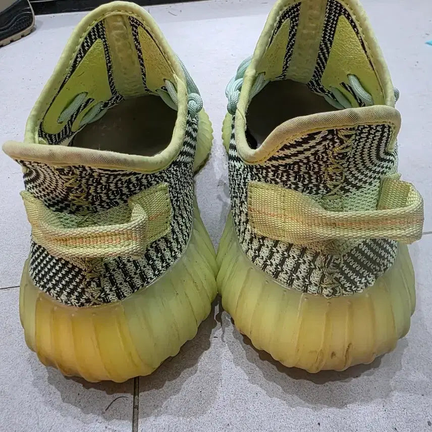 [BUNJANG] Adidas Yeezy Boost 350 Israfil Sneakers / 이지부스트 350 이즈릴 255