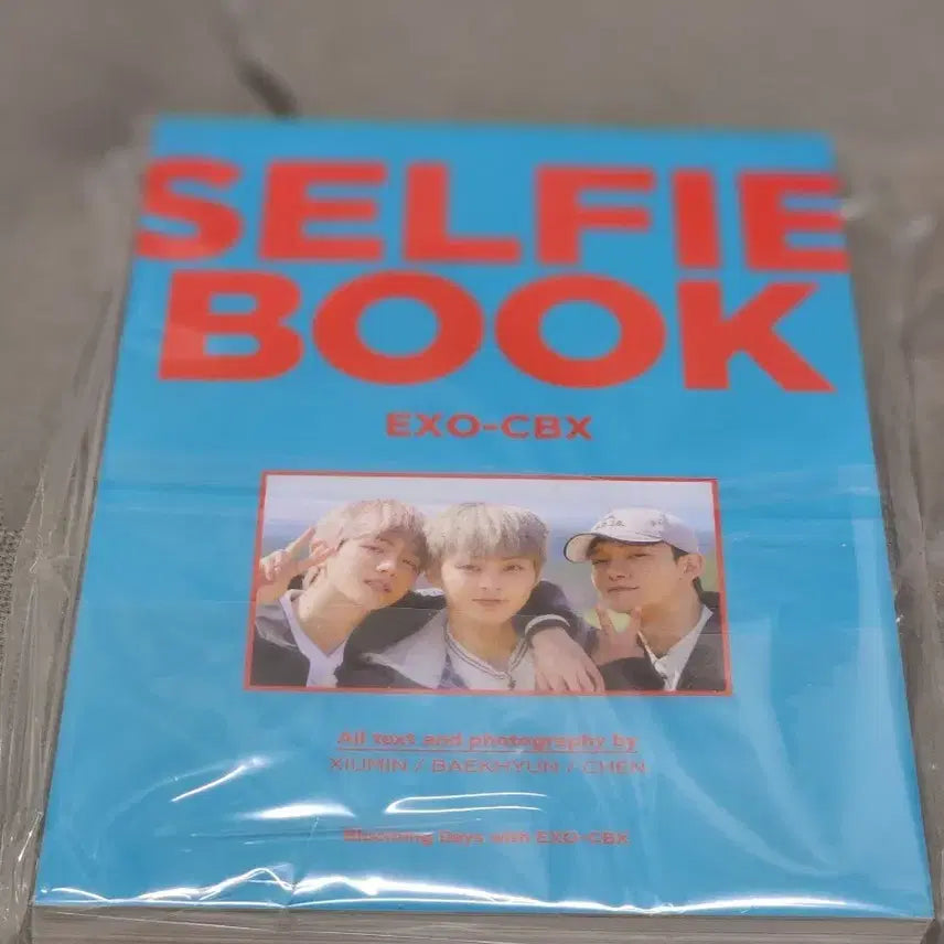 [BUNJANG] EXO-CBX Selfie Book / 첸백시 셀피북