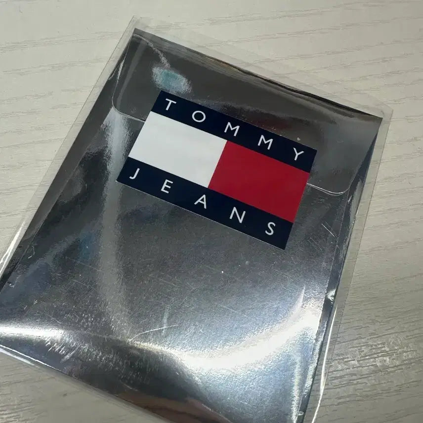 [SOLD OUT] 타미진스 타미힐피거 장원영 포토카드 미개봉