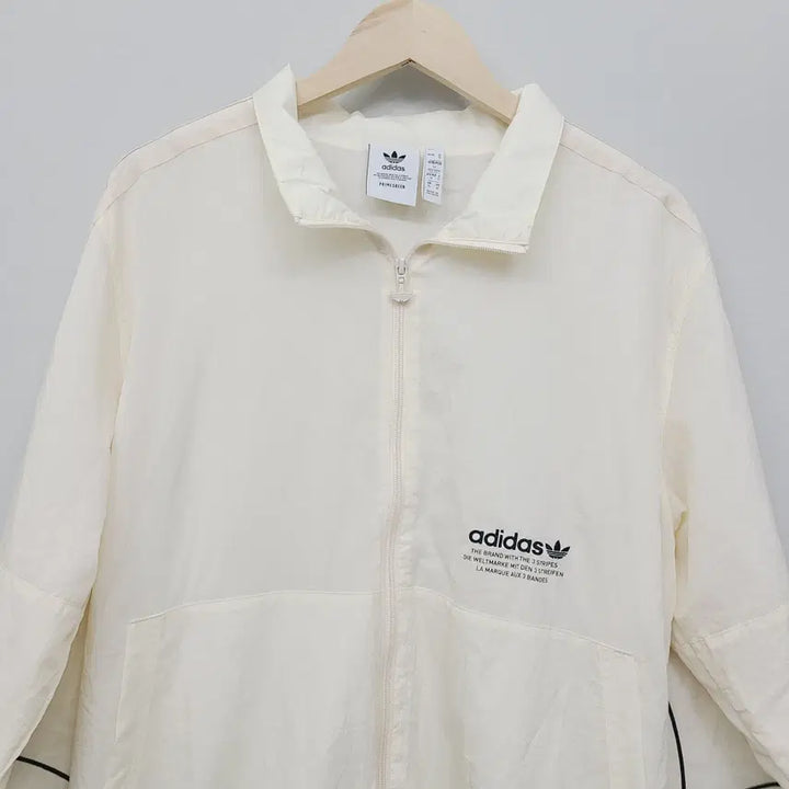 [BUNJANG] Adidas Trefoil Tricolor Windbreaker Jacket / 아디다스 빅트레포일 트라이컬러 윈드브레이커  (105)