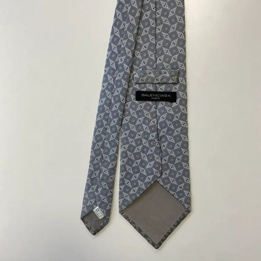 [BUNJANG] BALENCIAGA Silk Necktie / BALENCIAGA 발렌시아가 정품 명품 넥타이