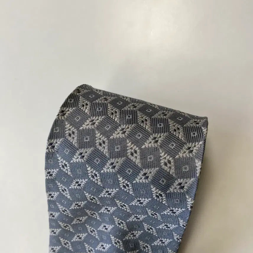 [BUNJANG] BALENCIAGA Silk Necktie / BALENCIAGA 발렌시아가 정품 명품 넥타이
