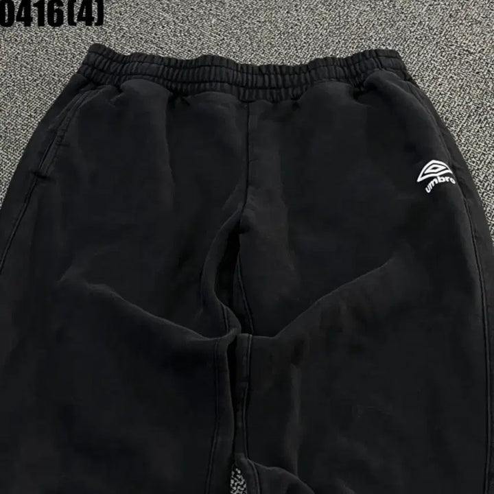 [BUNJANG] Umbro Jogger Training Pants / 엄브로 조거 트레이닝 바지 80 | 0416 [4]