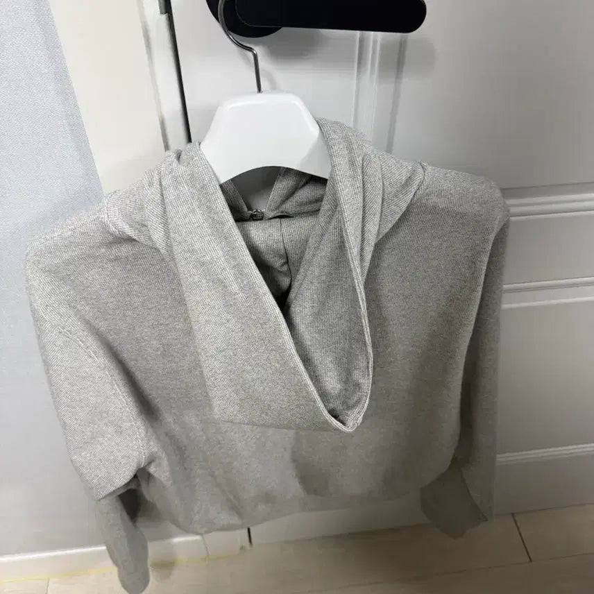 [SOLD OUT] 벨리에 크롭후드-100-04