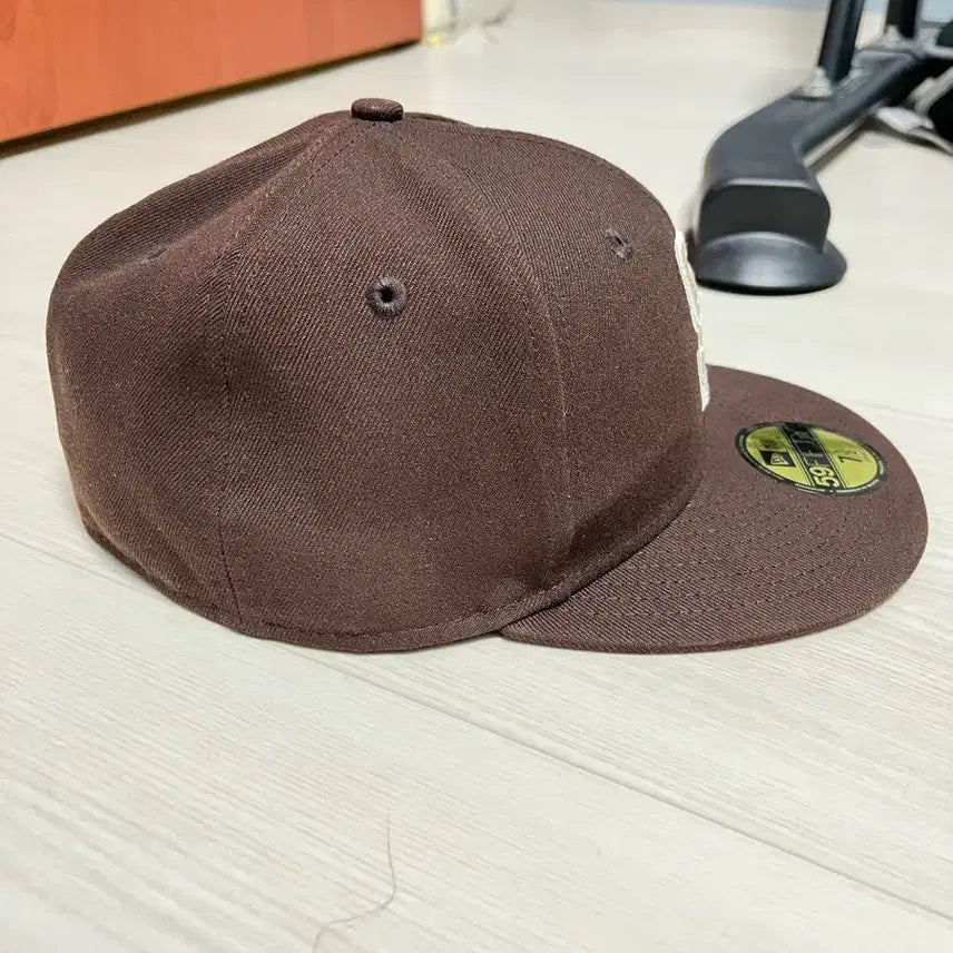 [SOLD OUT] 뉴에라 샌디에이고 파드리스 브라운 모자