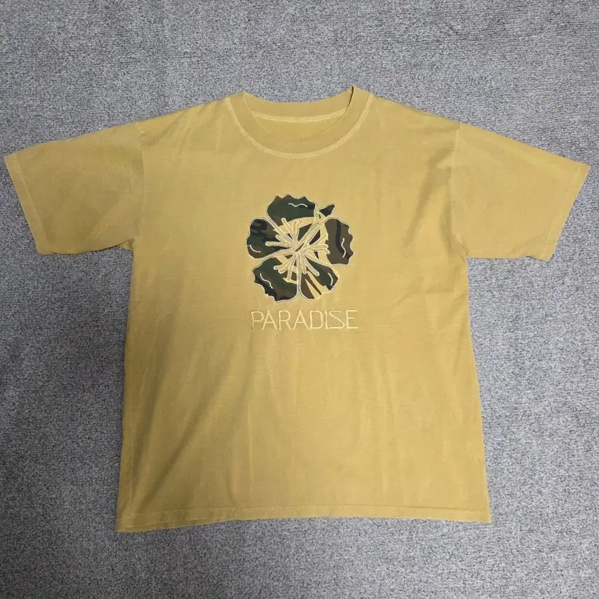 [SOLD OUT] Paradise Japan 자수 반팔 티셔츠 L(100)