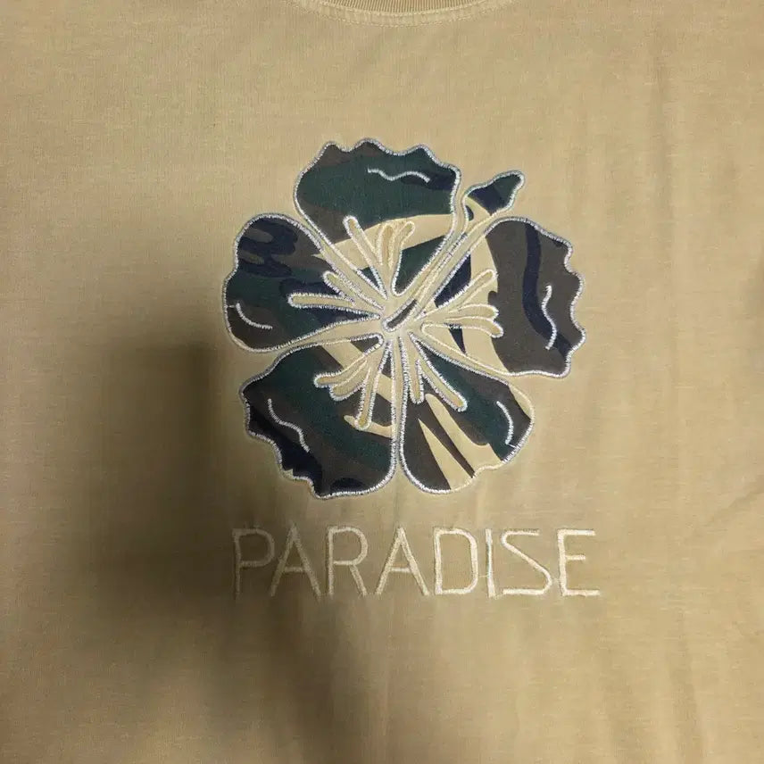 [SOLD OUT] Paradise Japan 자수 반팔 티셔츠 L(100)