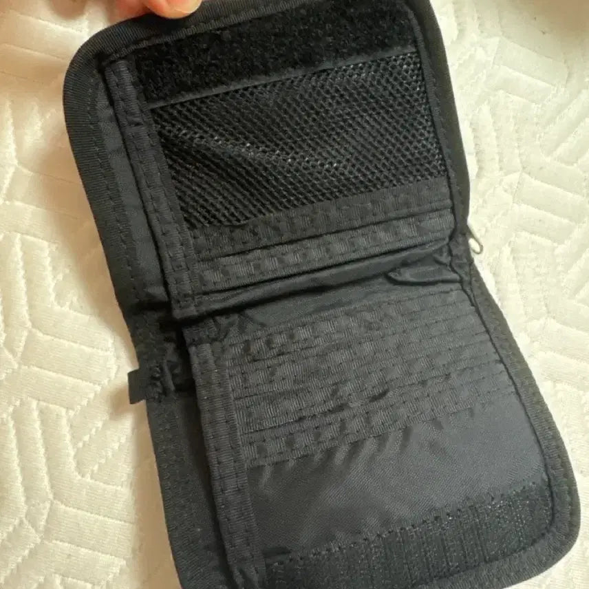 [BUNJANG] Nike Vintage Bi-fold Wallet / 나이키 빈티지 지갑 (도쿄 디깅)