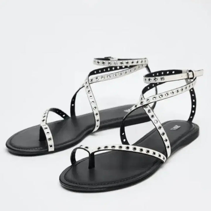 [BUNJANG] Zara Studded Flat Summer Sandals / 새상품 [235] [eu36] zara 자라 스터드 플랫 여름 샌들