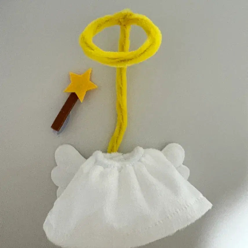 [BUNJANG] POP MART Angry Molly Red Fire Doll with Angel Outfit / 팝마트 앵그리몰리 레드 파이어인형+천사옷 박스밑개봉
