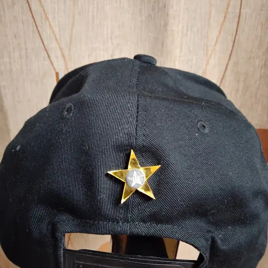 [BUNJANG] King Crown Snapback Hat / 킹 모자