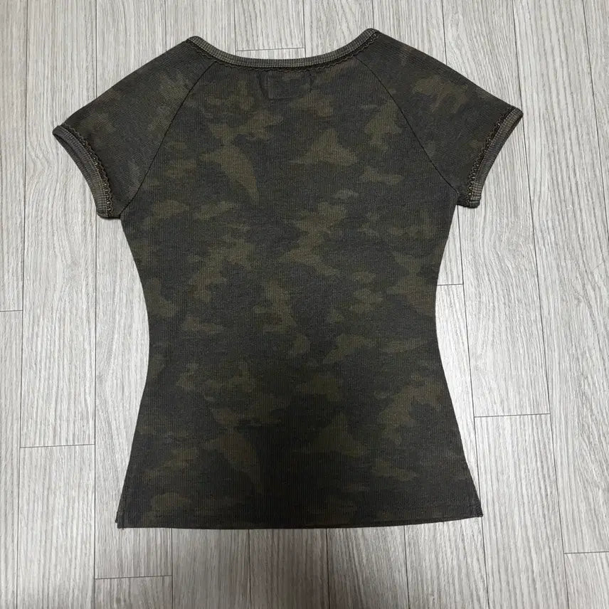 [SOLD OUT] 스컬프터 헤븐리 카모 티 포레스트 S 나띠 착용