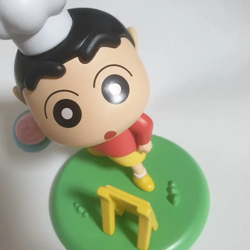 [BUNJANG] TopToy Crayon Shin-chan Cinnamoroll Chef Figure / 탑토이 짱구 시나모롤 요리사 짱구 피규어