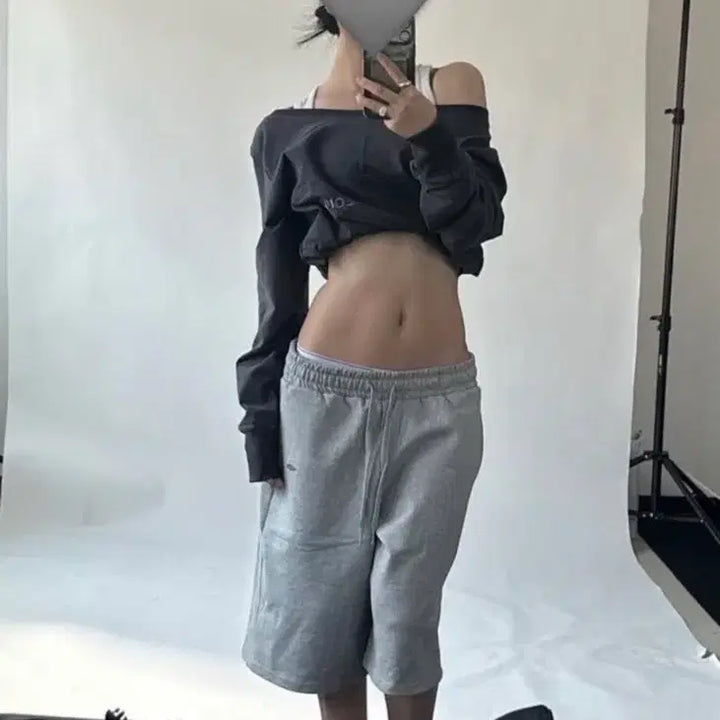 [BUNJANG] Kimseoul Logo Bermuda Pants / 킴서울 로고 버뮤다팬츠
