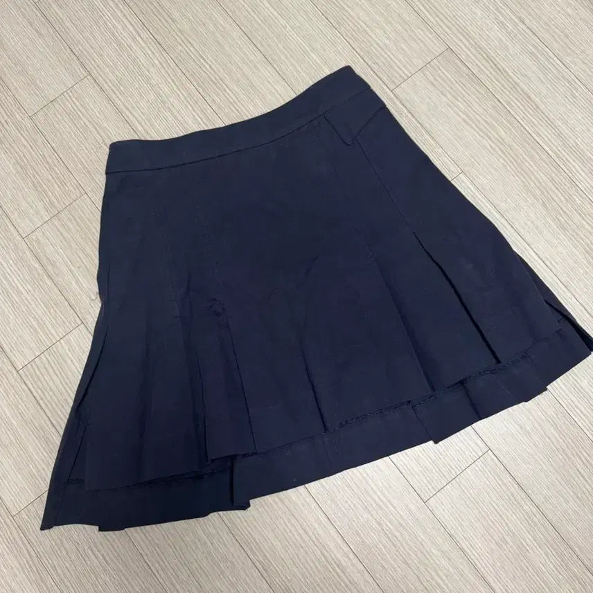 [BUNJANG] Renina Pleats Mini Skirt S / 르니나 플리츠 미니 스커트 s 반값
