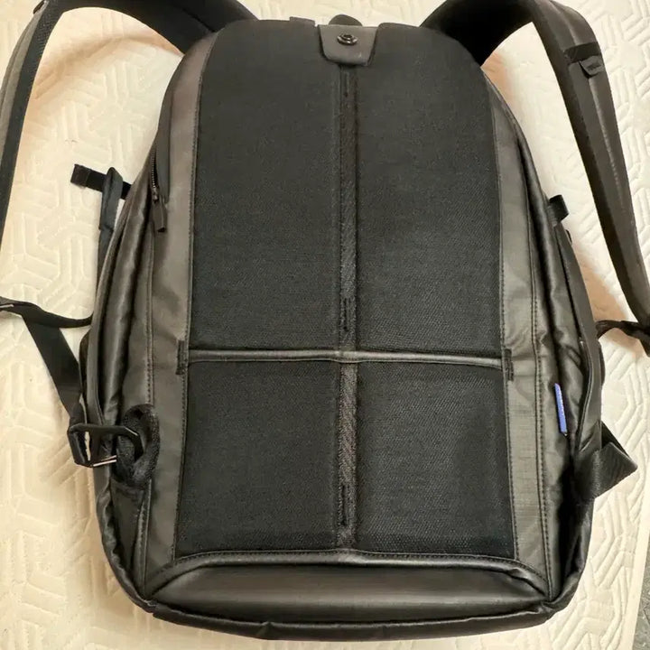 [BUNJANG] Thule Tact 16L Backpack / thule 백팩 툴레 택트 16L, 직장인가방