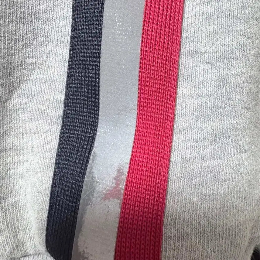 [SOLD OUT] 급처) 정품 몽클레어 삼선 스트라이프 트레이닝 자켓