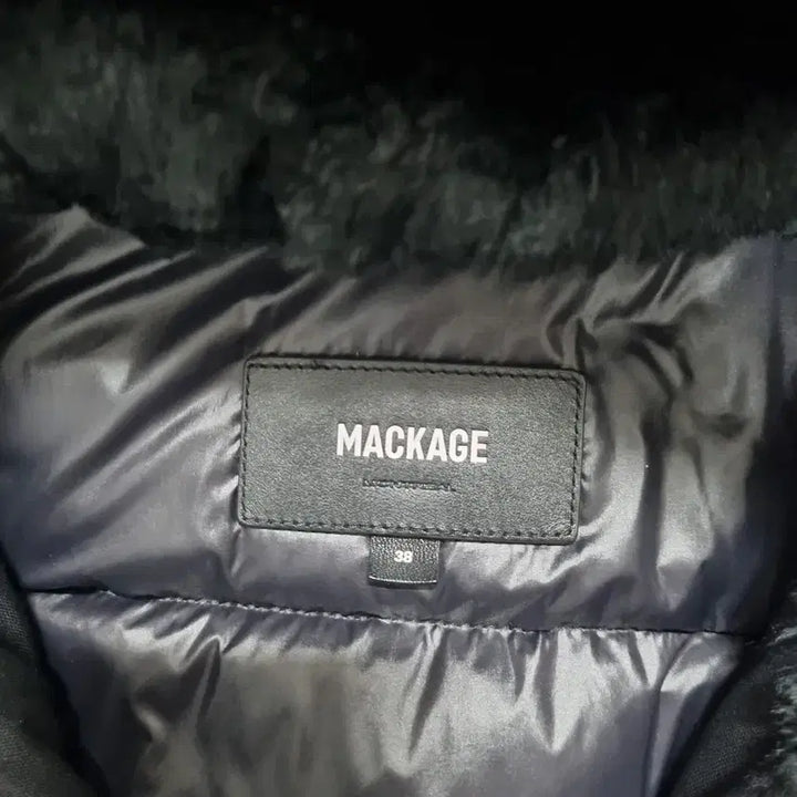 [BUNJANG] Mackage Dixon Gold 38 Size Jacket / 맥케이지 딕슨 금장 38사이즈 급처합니다
