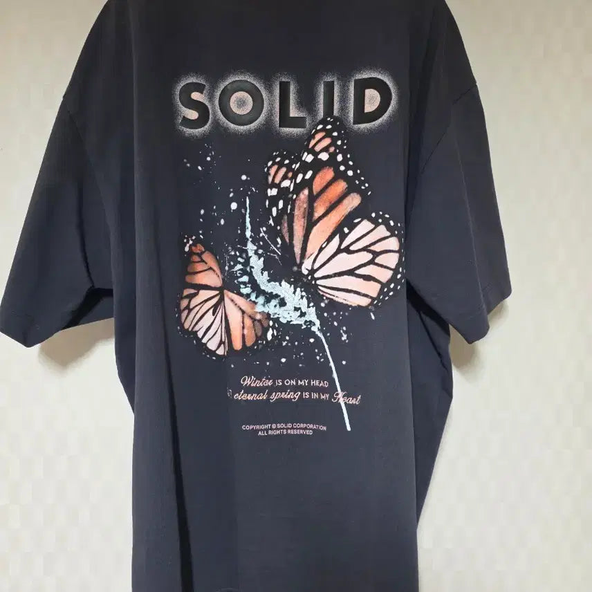 [BUNJANG] Solid Homme Butterfly Graphic T-Shirt / [52] 솔리드옴므 그레이 버터플라이 그래픽 티셔츠