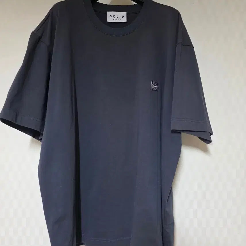 [BUNJANG] Solid Homme Butterfly Graphic T-Shirt / [52] 솔리드옴므 그레이 버터플라이 그래픽 티셔츠