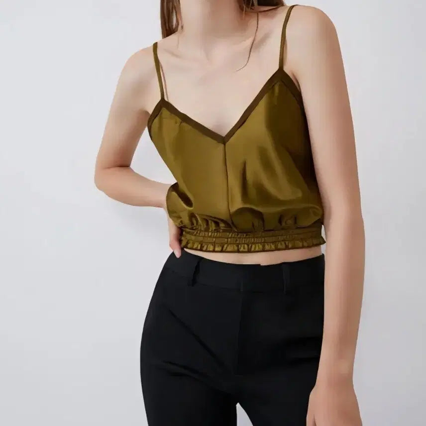 [BUNJANG] ZARA Olive Green Satin Crop Top / ZARA 올리브그린 카키 새틴 크롭 탑 나시
