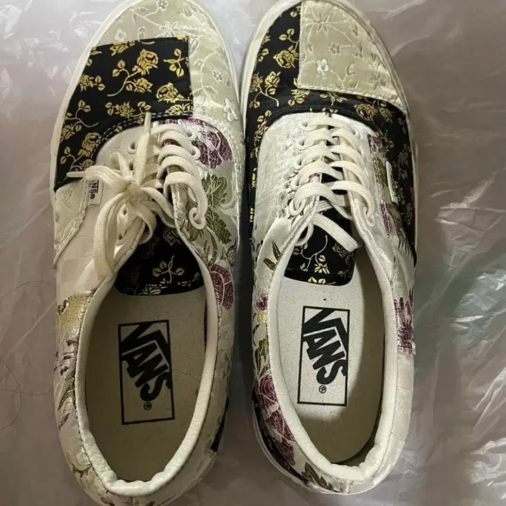 [BUNJANG] Vans 245 Sneakers / 반스 245