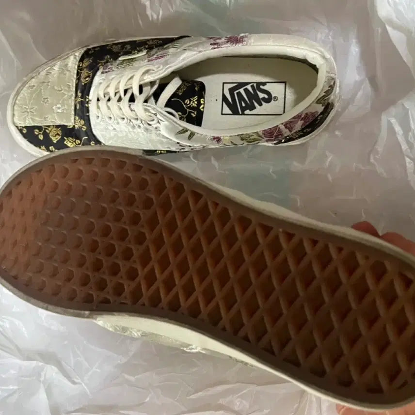 [BUNJANG] Vans 245 Sneakers / 반스 245