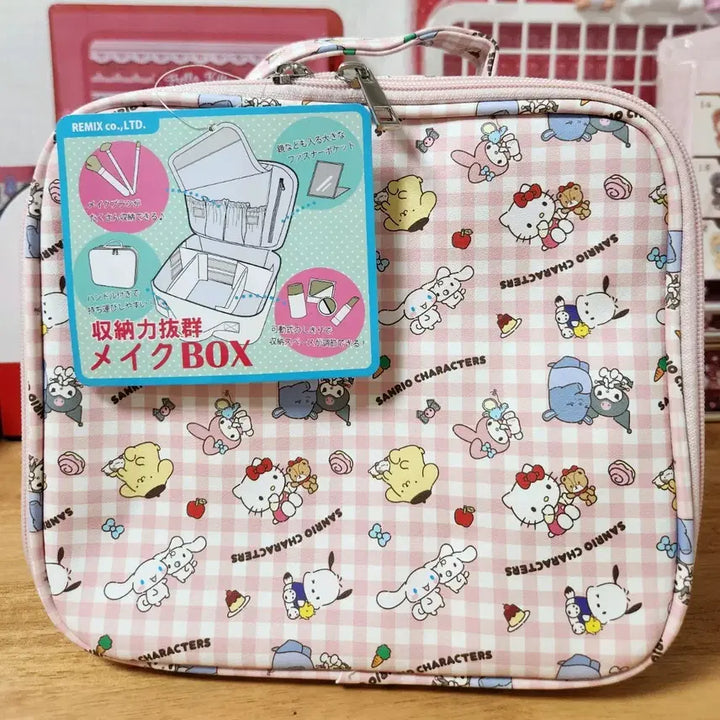 [BUNJANG] Sanrio Multi-Purpose Square Pouch / 산리오 사각멀티파우치