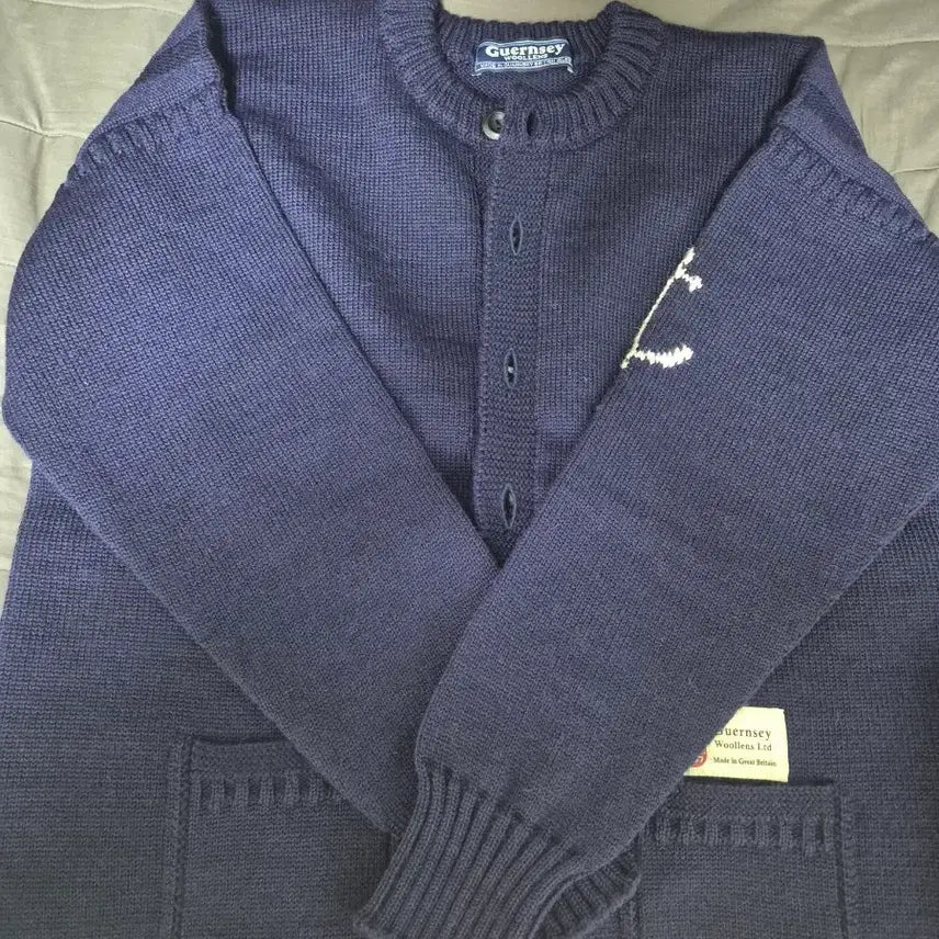 [SOLD OUT] 건지울른스 피셔맨 홀가먼트 가디건 네이비 44